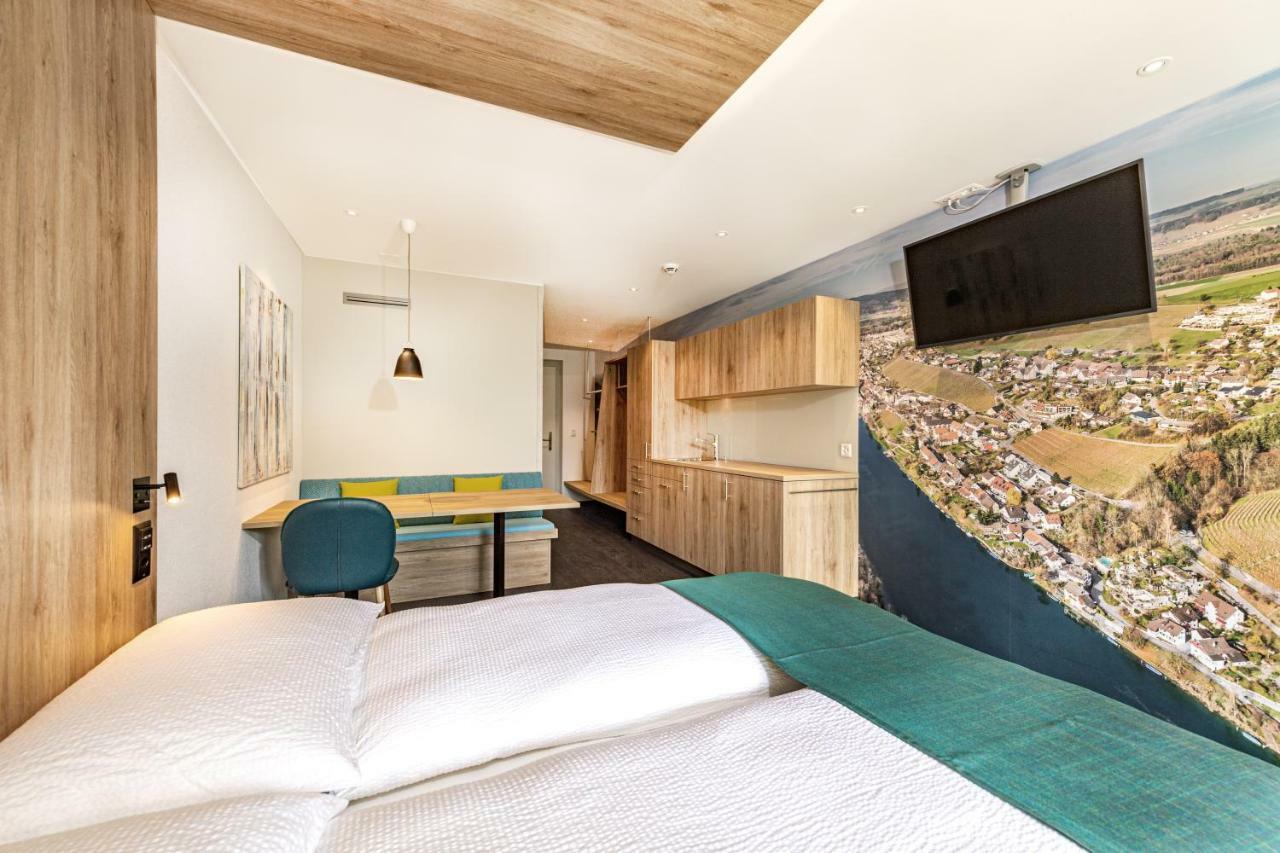 Eglisau Hotel Sleep&Stay - Self Check-In מראה חיצוני תמונה
